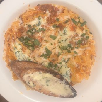 Olive & Ivy - LASAGNA BOLOGNESE- spinach ricotta, garlic toast - Breakfast & Brunch Near Me - Scottsdale, Arizona Olive & Ivy - LASAGNA BOLOGNESE- spinach ricotta, garlic toast - Breakfast & Brunch Near Me - Scottsdale, Arizona