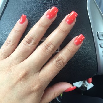 Broken Nail Boutique - Nail Salons Near Me - La Grange, Illinois