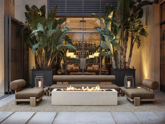 RH Palo Alto | The Gallery at Stanford by null