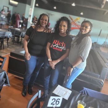 Picassos - Seafood Near Me - Memphis, Tennessee
