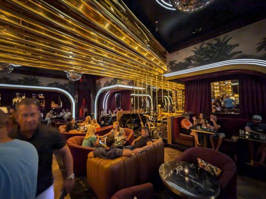 Tell Your Friends by null