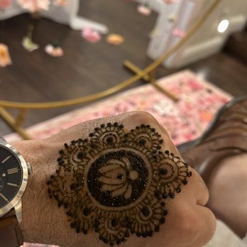 Henna Style By Arati - Henna Artists Near Me Henna Style By Arati - Henna Artists Near Me