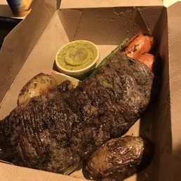 Skirt steak in the box, carry out