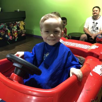 Sharkey's Cuts For Kids - Blow Dry/Out Services Near Me - Lorton, Virginia Sharkey's Cuts For Kids - Blow Dry/Out Services Near Me - Lorton, Virginia