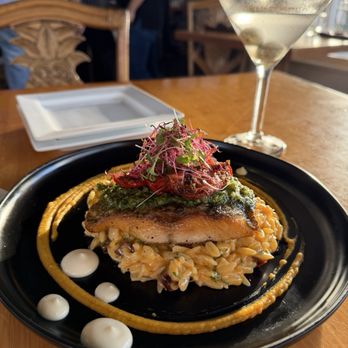 Hali'imaile General Store - Pan seared fish - Seafood Near Me - Makawao, Hawaii