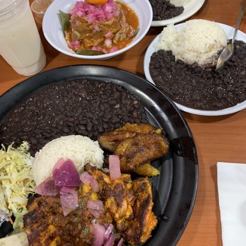 Chichen Itza Restaurant - Cochinita Pibil and Pollo Asado yummy! - Mexican Near Me - Los Angeles, California Chichen Itza Restaurant - Cochinita Pibil and Pollo Asado yummy! - Mexican Near Me - Los Angeles, California