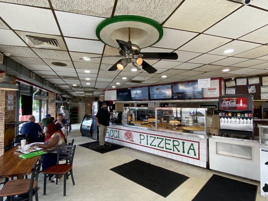 Bacci Pizzeria - Milwaukee Ave by null