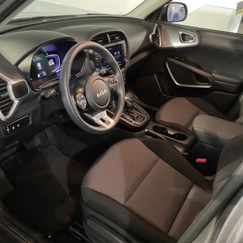 Thrifty Rent A Car - Car Rental Near Me - Chicago, Illinois
