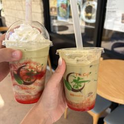 Tea Cafe - Strawberry Matcha