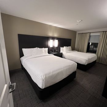 Residence Inn Fairfield Napa - Double queen bed room - Hotels Near Me - Fairfield, California Residence Inn Fairfield Napa - Double queen bed room - Hotels Near Me - Fairfield, California