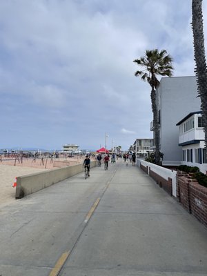 Scotty's on the Strand by null