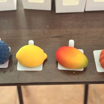 Tu Cha - Blackberry, lemon, mango, pumpkin - Desserts Near Me - Los Angeles, California Tu Cha - Blackberry, lemon, mango, pumpkin - Desserts Near Me - Los Angeles, California