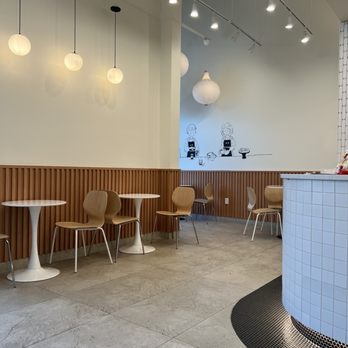 Keki - Interior - Coffee & Tea Near Me - Sachse, Texas