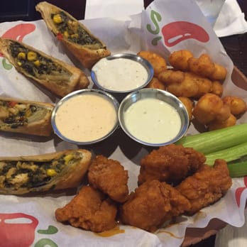 Chili's - Triple Dipper with wings, southwest egg rolls and cheesy bites - American Near Me - Tampa, Florida