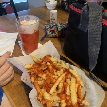 Player’s Sports Bar & Grill - a plate of fries and a drink - Bars Near Me - Gresham, Oregon Player’s Sports Bar & Grill - a plate of fries and a drink - Bars Near Me - Gresham, Oregon