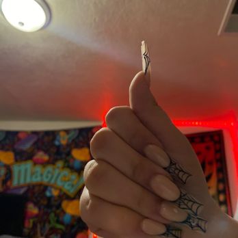 Nails Palace - right hand - Nail Salons Near Me - Pittsburg, California Nails Palace - right hand - Nail Salons Near Me - Pittsburg, California