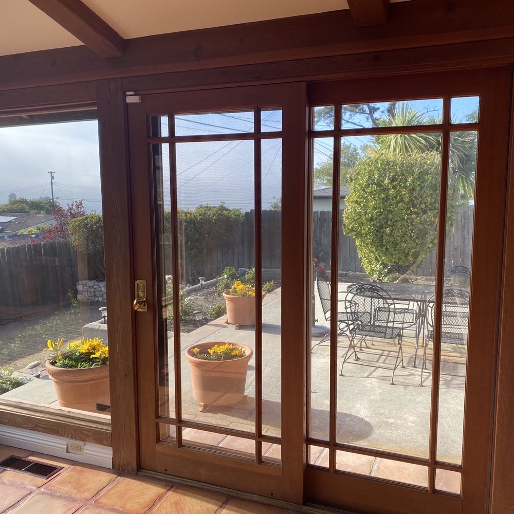 Crowen Window Tinting - Family room window toward ocean view - Home Window Tinting Near Me Crowen Window Tinting - Family room window toward ocean view - Home Window Tinting Near Me