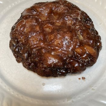 Countryside Donut House - Apple Fritter - Donuts Near Me - Kirkland, Washington