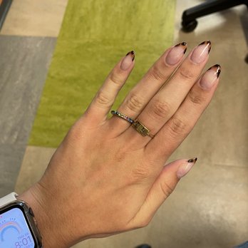 Friendly Nails - Nail Salons Near Me - Worcester, Massachusetts