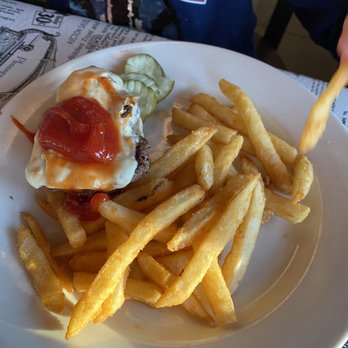 Casey Jones' Restaurant - Kids cheese burgers - Breakfast & Brunch Near Me - Ronks, Pennsylvania