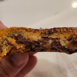 Danzzan - Chocolate Peanut Butter Sea Salt Cookie