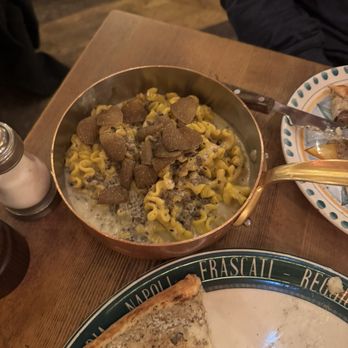 Carmelo - Truffle pasta with huge truffle shavings! - Italian Near Me - Lyon, 69