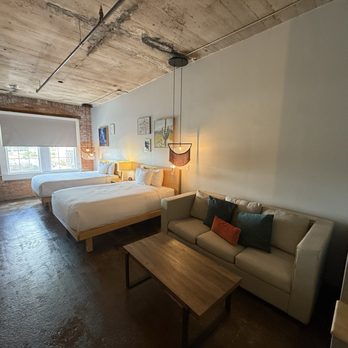 Canvas Hotel Dallas - Double room. - Hotels Near Me - Dallas, Texas