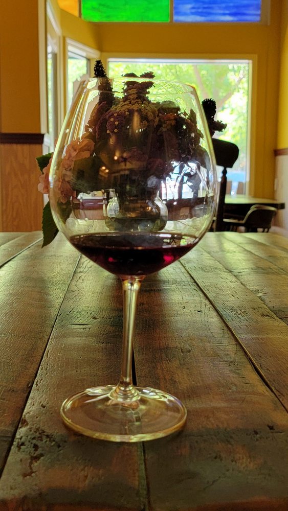 Boheme Wines - Photo 2