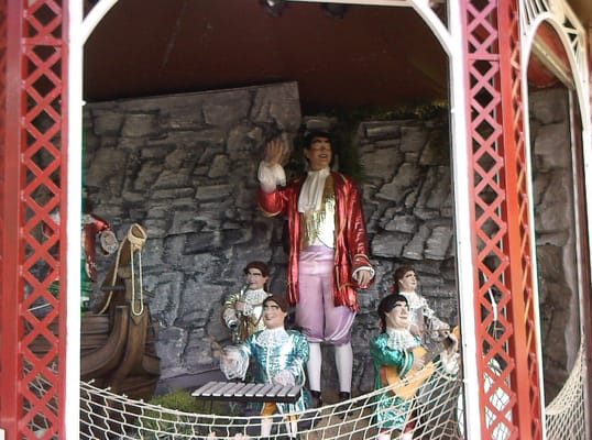 Gulliver's Kingdom by null