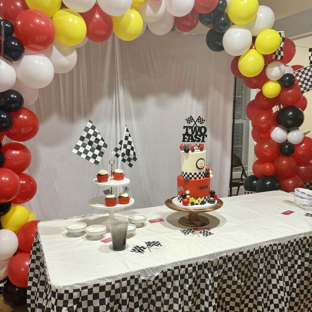 Sweets By E - a table with a cake and balloons - Desserts Near Me - Sterling, Virginia