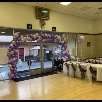 Dreas Balloons - Entry balloon arch - Balloon Services Near Me Dreas Balloons - Entry balloon arch - Balloon Services Near Me