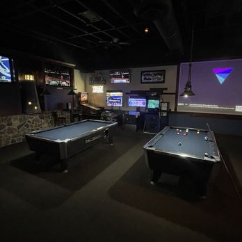 Flowing Tide Pub 4 - Sports Bars Near Me - Sparks, Nevada Flowing Tide Pub 4 - Sports Bars Near Me - Sparks, Nevada