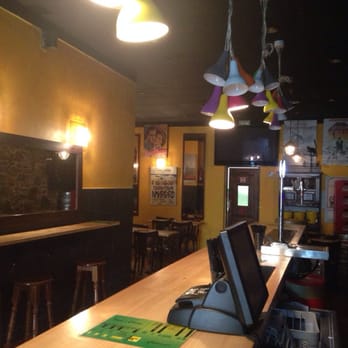 Gato Negro - Pubs Near Me - Barcelona, B