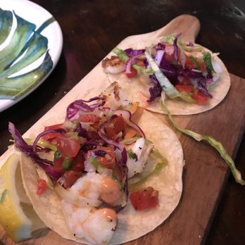 Blue Daisy - Shrimp tacos - really small - Creperies Near Me - Santa Monica, California