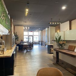 The Wine Lounge