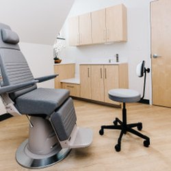 Clareo Plastic Surgery - Consultation room