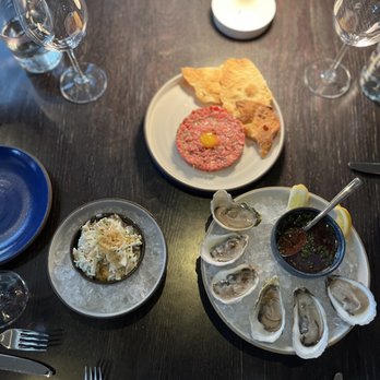Electric Lemon - Chilled Oysters, Beef Tartare, New New-Fashioned Deviled Crab - New American Near Me - New York, New York