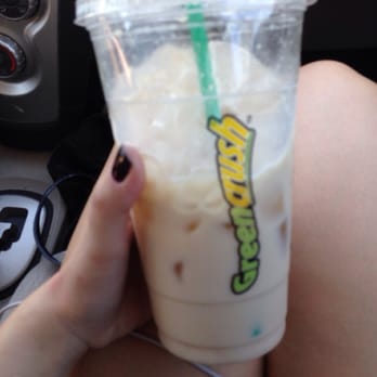 Green Crush - 3/4 banana milk 1/4 horchata!! So good!!!!! - Juice Bars & Smoothies Near Me - Cerritos, California