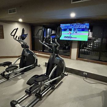 The Malcolm Hotel - Hotels Near Me - Canmore, Alberta The Malcolm Hotel - Hotels Near Me - Canmore, Alberta