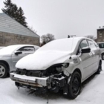 Modern Collision Service - Photo - Body Shops Near Me - Kingston, Ontario Modern Collision Service - Photo - Body Shops Near Me - Kingston, Ontario