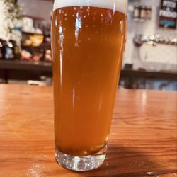 Side Gate Brewery & Beer Garden
