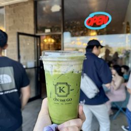 Exterior outside entrance of Latthe Roast & Toast - Banana cream matcha - Milpitas, California Exterior outside entrance of Latthe Roast & Toast - Banana cream matcha - Milpitas, California