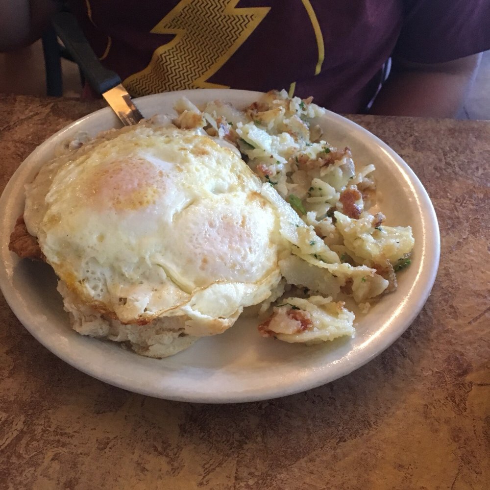 Crackers & Co Cafe - Country Fried Steak Biscuit & Gravy - American Near Me - Tempe, Arizona