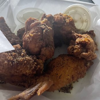 Renaldo's Culinary Experience - Lemon Pepper Wings - American Near Me - Charlotte, North Carolina Renaldo's Culinary Experience - Lemon Pepper Wings - American Near Me - Charlotte, North Carolina