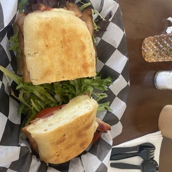 Dulcet & Delish Cafe - Cafes Near Me - Mooresville, North Carolina