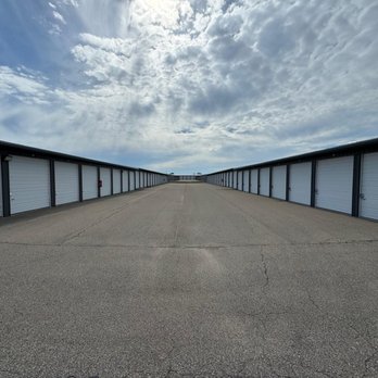 1. Barr Storage & Warehousing