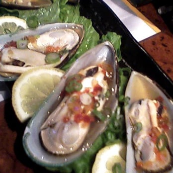 Sushi Hook - Green Mussel - Sushi Bars Near Me - Sacramento, California