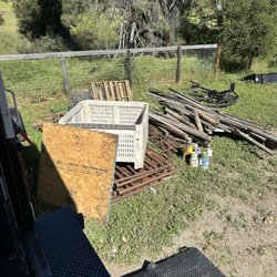 Juan and Only - Old fencing trash