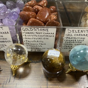 Luna Bohemia - Crystals - Supernatural Readings Near Me - Miami, Florida Luna Bohemia - Crystals - Supernatural Readings Near Me - Miami, Florida