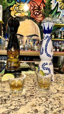 Frida's Bar and Grill by null